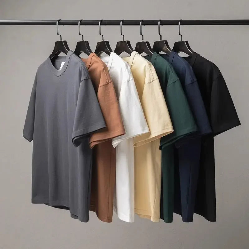 Rock Rebel Men's Creature From The Black Lagoon" Graphic Tee Regular Fit Round Neck Short Sleeve T-Shirt with Vibrant Underwater